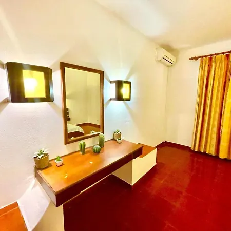 T1, Oura * Αλμπουφέιρα