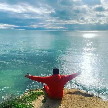 Διαμέρισμα T1, Oura *